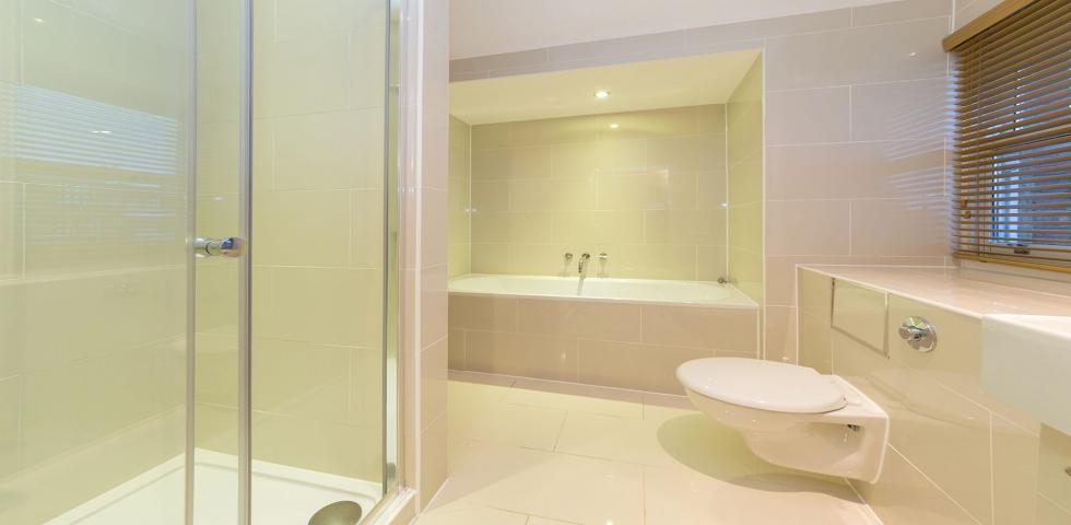 			1 Bedroom, 1 bath, 1 reception Flat			 Broadhurst Gardens, WEST HAMPSTEAD